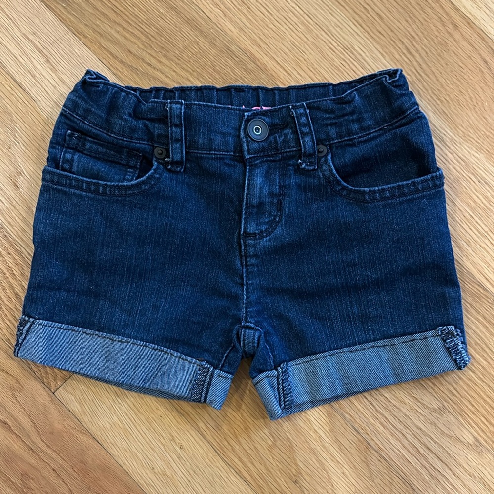 Retro Vintage Style Hand Sewn Hem Dark Denim Jean Shorts